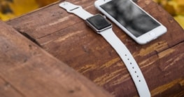 Smartphone und Smartwatch