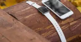 Smartphone und Smartwatch